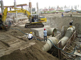 電廠循環(huán)水、冷卻水大口徑玻璃鋼加筋管道-馬來西亞沐膠電廠